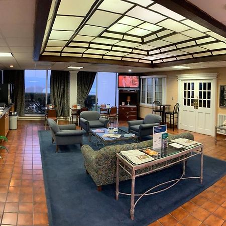 Rodeway Inn And Suites Портсмут Экстерьер фото